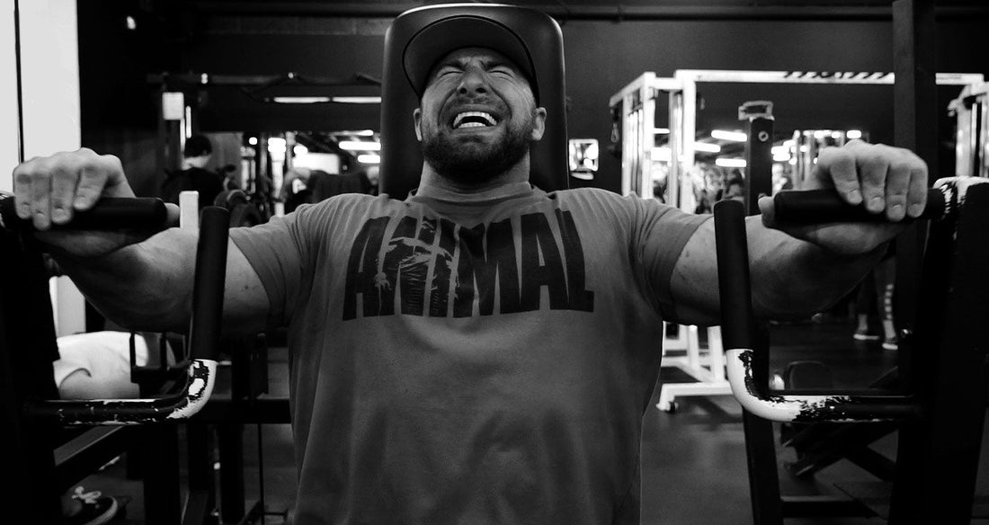 Smashing Chest and Biceps with Rex on Olympia Weekend – Animal Pak